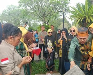 Portal Berita Indonesia dan Dunia Terkini Hari Ini, Update Harian Terbaru, Terlengkap, Tajam, Aktual dan Berimbang. Peta Jurnalis